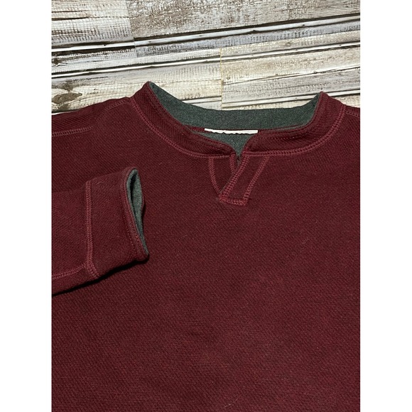 Tommy Bahama Other - Tommy Bahama Men's Sweater Dark Red Mens Medium? Missing‎ Tag